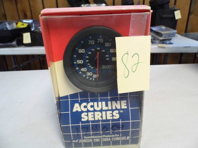 lot 82 image: Speedometer - Acculine Series