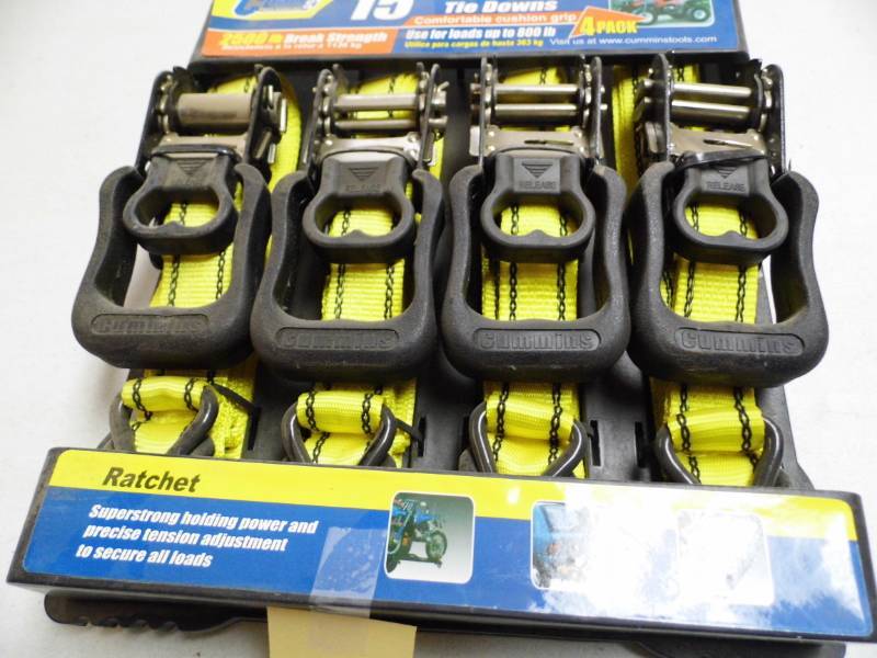 lot 121 image: Ratchet Tie Down Straps