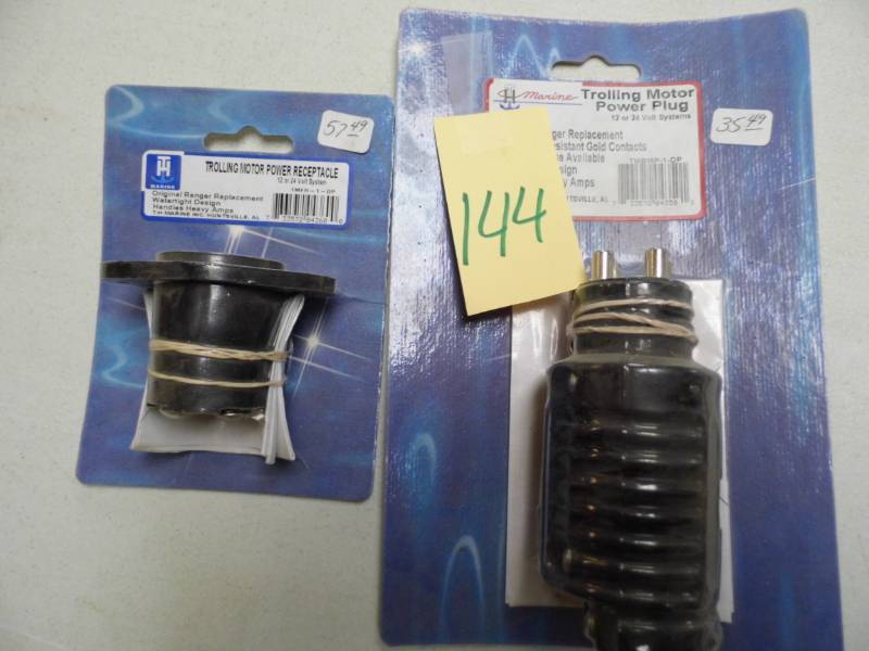 lot 144 image: Trolling Motor Power Plug Receptacle