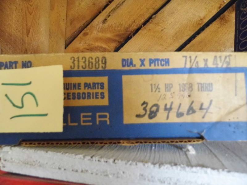 lot 151 image: Johnson Evinrude Propellor