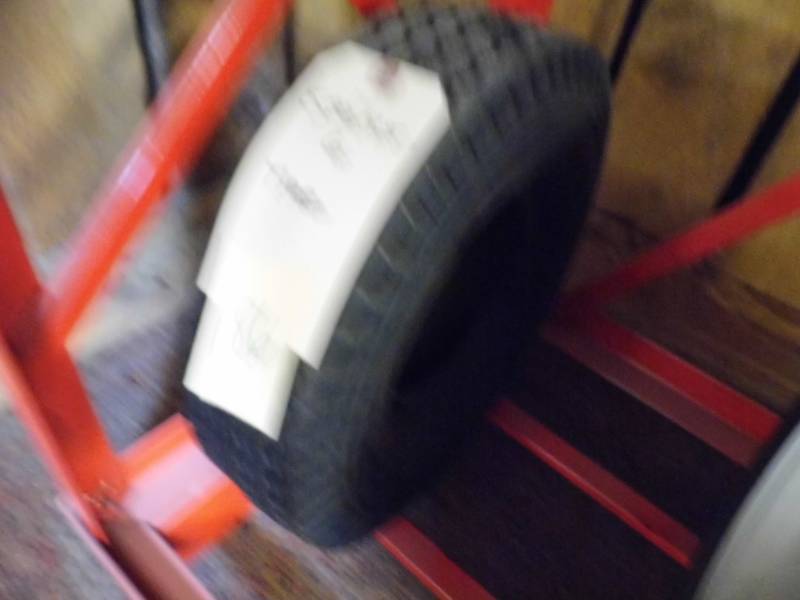 lot 186 image: Tire