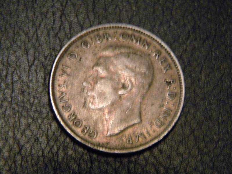 Australia 1943 Florin (92.5% Silver)