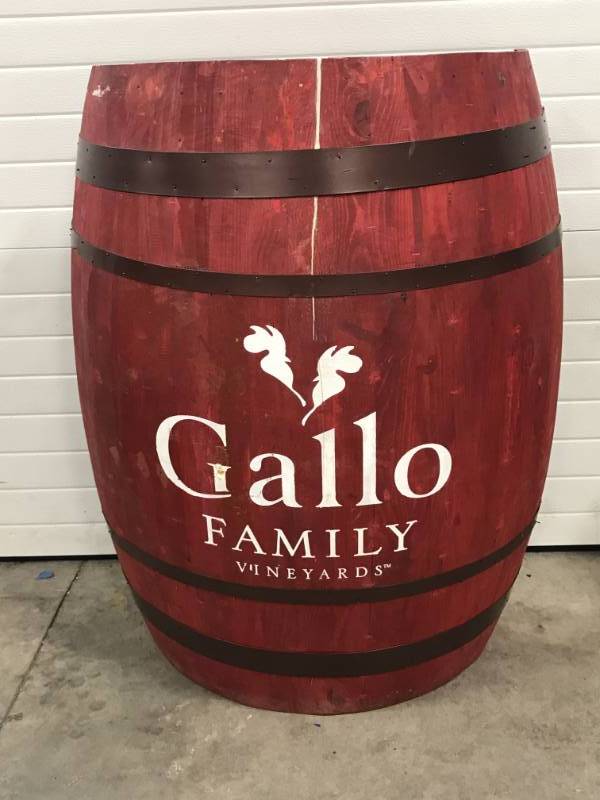 lot 28 image: Gallo Family Vineyards Wine 12 Barrel Bar Shelf
