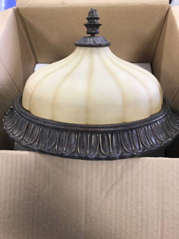 lot 8 image: New 16 Beautiful Light Fixture