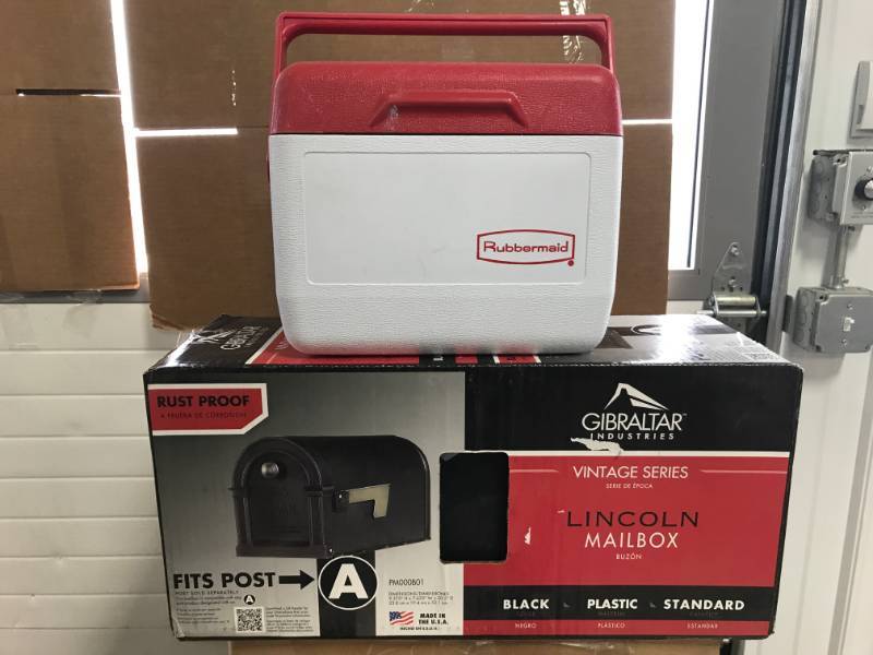 lot 12 image: Black Mailbox plus a Rubbermaid Cooler