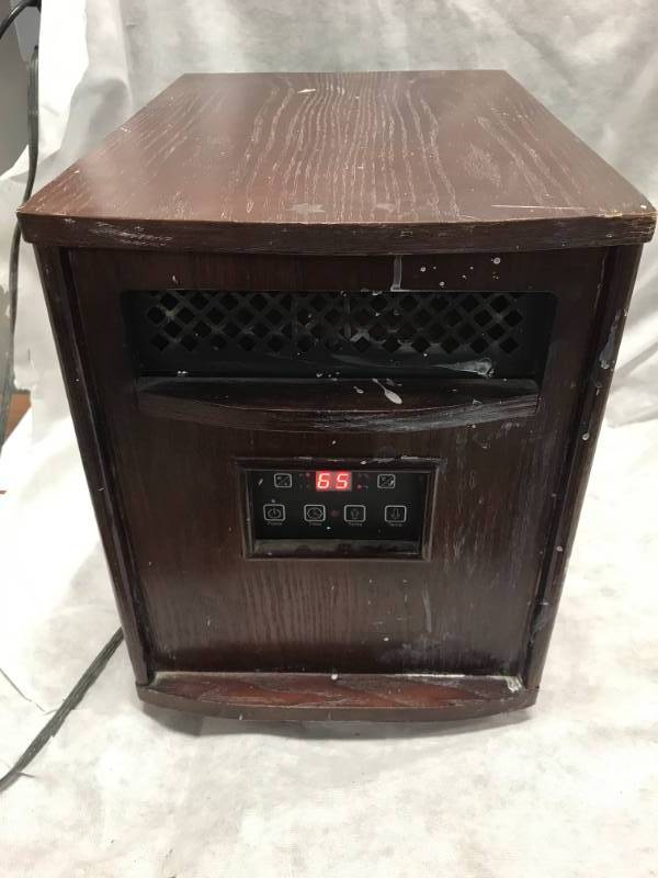 lot 20 image: Electric Infrared Room Heater