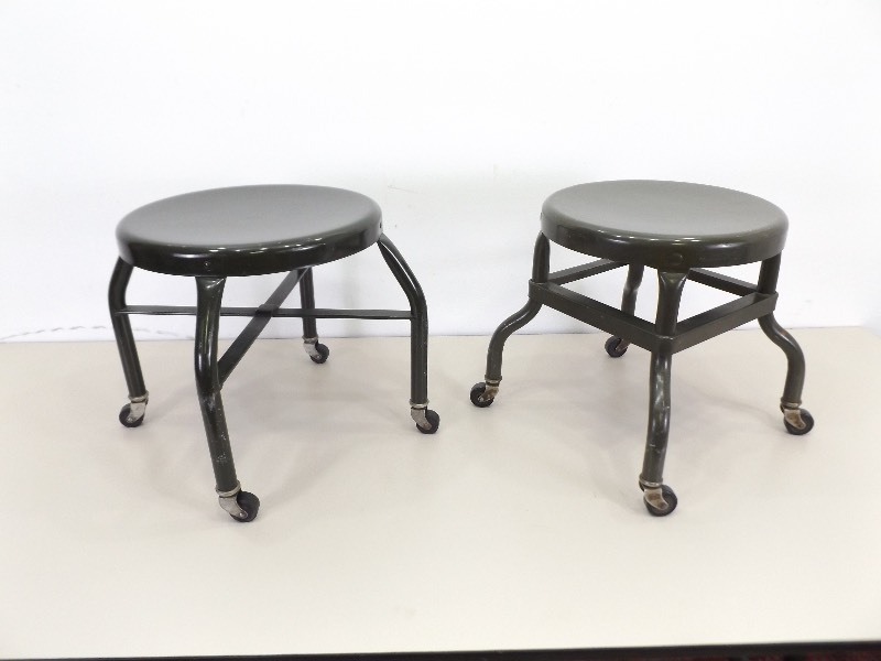 lot 87 image: 2 Vintage Harter Metal Furniture Industrial Shop Stools