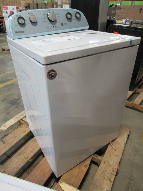 lot 37A image: Whirlpool 3.9-cu ft High Efficiency Top-Load Washer (White) WTW4950HW - CRACKED HOT WATER HOOK-UP