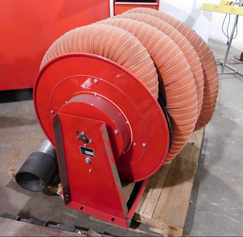 lot 8 image: Industrial DuctExhaust Hose & Retractable Reel