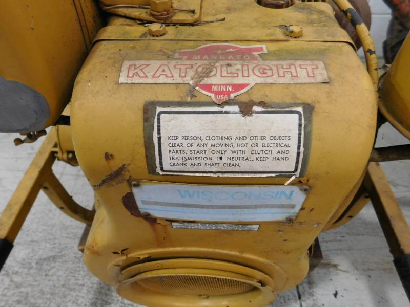 lot 10 image: Kato Light Generator