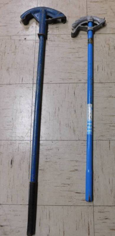 lot 31 image: Hand Benders