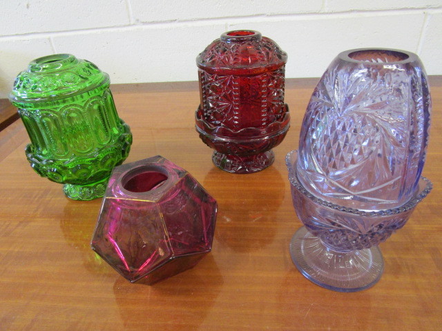 lot 323 image: HANDMADE FENTON ART GLASS FAIRY LAMP  2 ART GLASS FAIRY LAMPS  2 PIECE ART GLASS CANDLE HOLDER