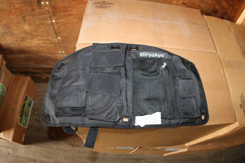 lot 0008 image: Motorcycle Accessory Item - Kuryakyn Lid Organizer Bag for H-D Tour-Pak