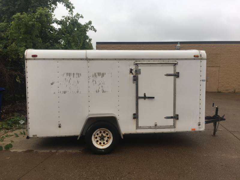 1999 - INTERNATIONAL - UTILITY TRAILER - ENCLOSED - 12 X 6 - 2 HITCH  - (#1620)