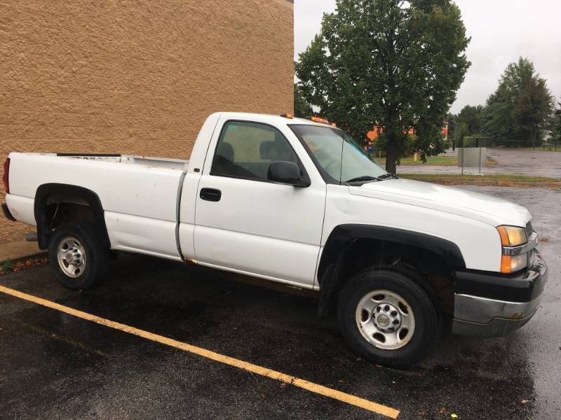 2004 CHEVY SILVERADO PICKUP - 2500 - 4 X 4 - 6.0 LITER VORTEC - (#1491)