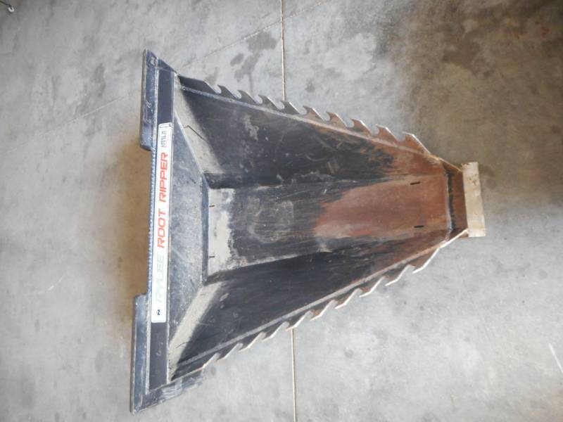lot 5 image: Stump Ripper