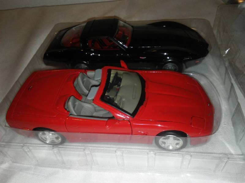 lot 27 image: 2 Corvettes