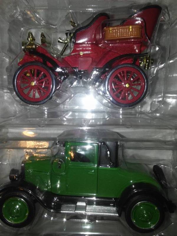 lot 152 image: 2 cars. 1926 Chevy Superior and 1903 Ford Model A.