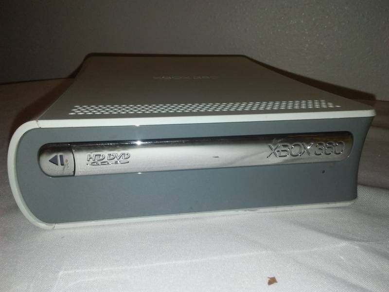 lot 177 image: Xbox 360 console. Untested.