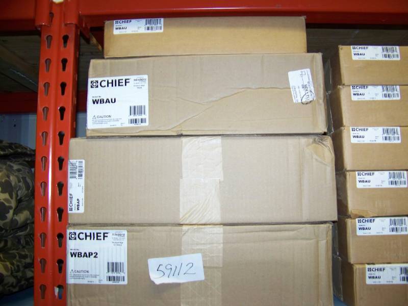 lot 70 image: (8 Wide Shelf - LARGE LOT) Miscellaneous Chief Manufacturing Mounts and Accessories