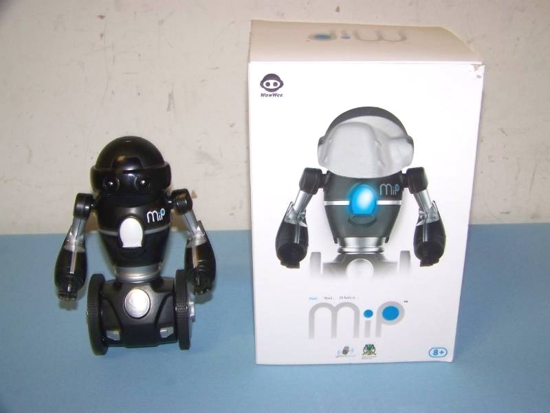 lot 110 image: WowWee, MiP the Toy Robot in Original Box