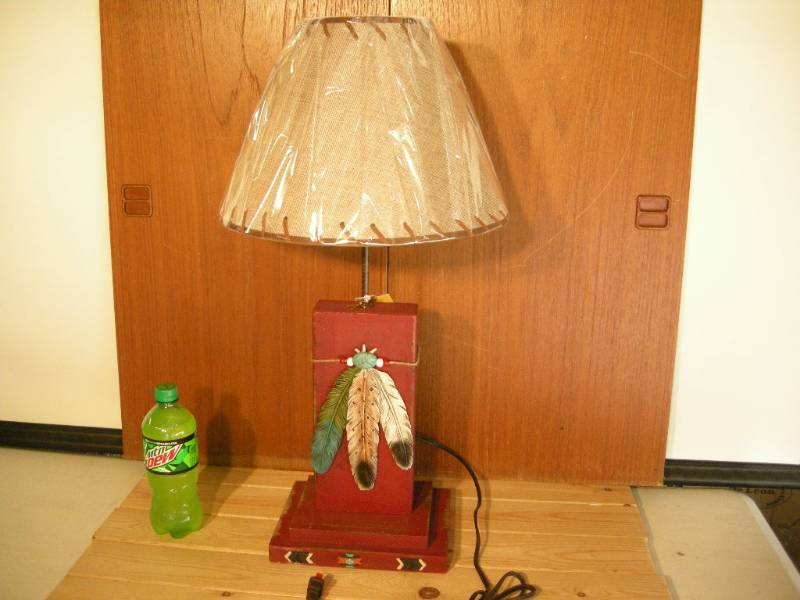 lot 37 image: Feather Electric Lamp