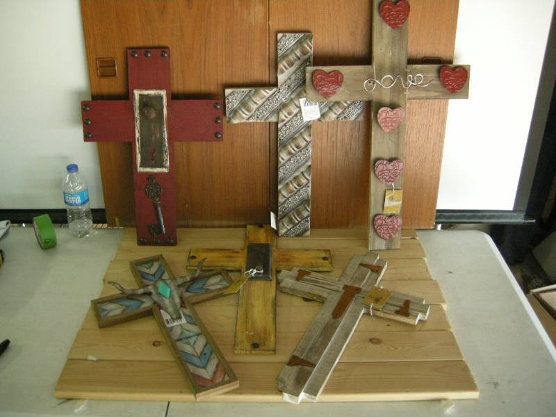 lot 99 image: Wooden Western Crosses
