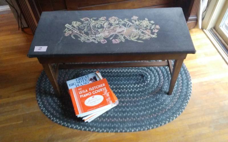 lot 2 image: Piano Bench Full Of MusicPiano Books
