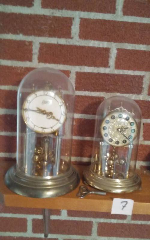 lot 7 image: 2-Anniversary Clocks  (1-Schatz, 1-Bulova), 1-Key