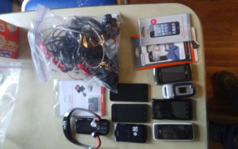 lot 15 image: Lot Of iPhones, Chargers, Other Cell Phones