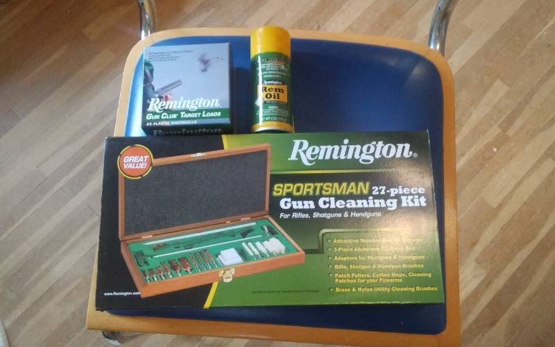 lot 43 image: Remington Gun Cleaning Kit, Rem Oil, Partial Box 12 Ga. Shells