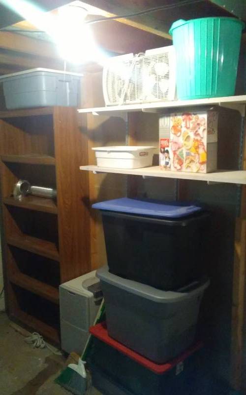lot 71 image: Totes With Lids, Cookie Cutter Set, Fan, Bookshelf, Delonghi Dehumidifier