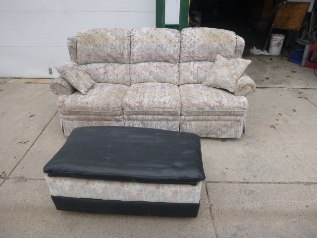 lot 75 image: Couch with OttomanTable
