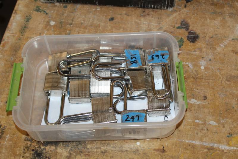 lot 125 image: Lot of (14) Combination Locks