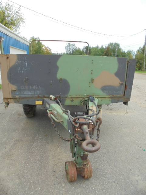 lot 5 image: M103-A3 Military Welding Trailer