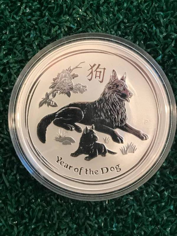 lot 33 image: 2018 Year of the Dog 1oz Silver Coin