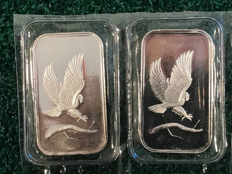 lot 44 image: 2 Silver Bars One Ounce Each