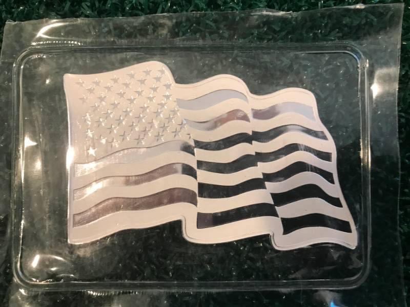 lot 47 image: 1 oz (one ounce) .999 Silver America Flag