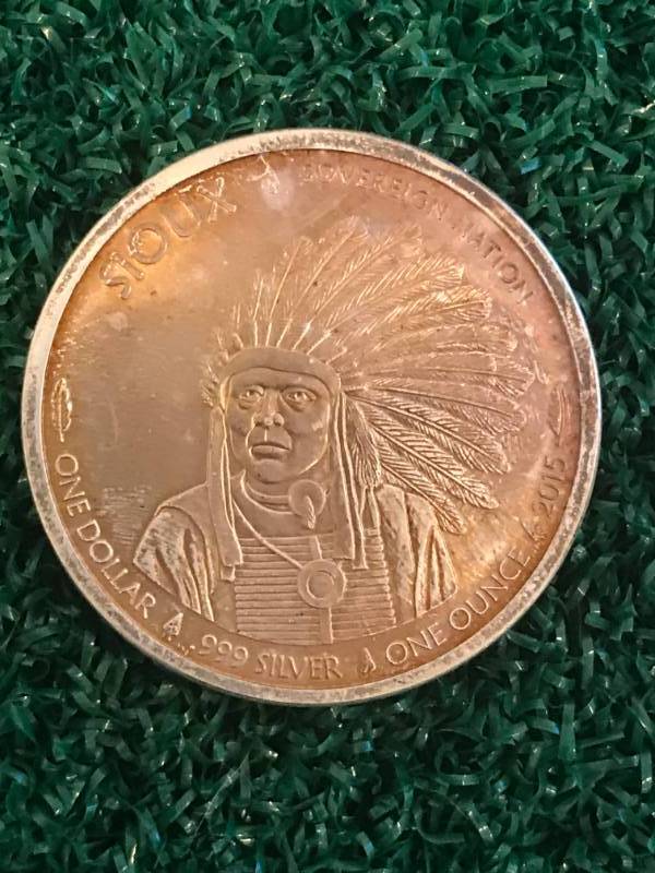 lot 48 image: 1 oz (one ounce) .999 Silver Sioux Bison Vintage Coin
