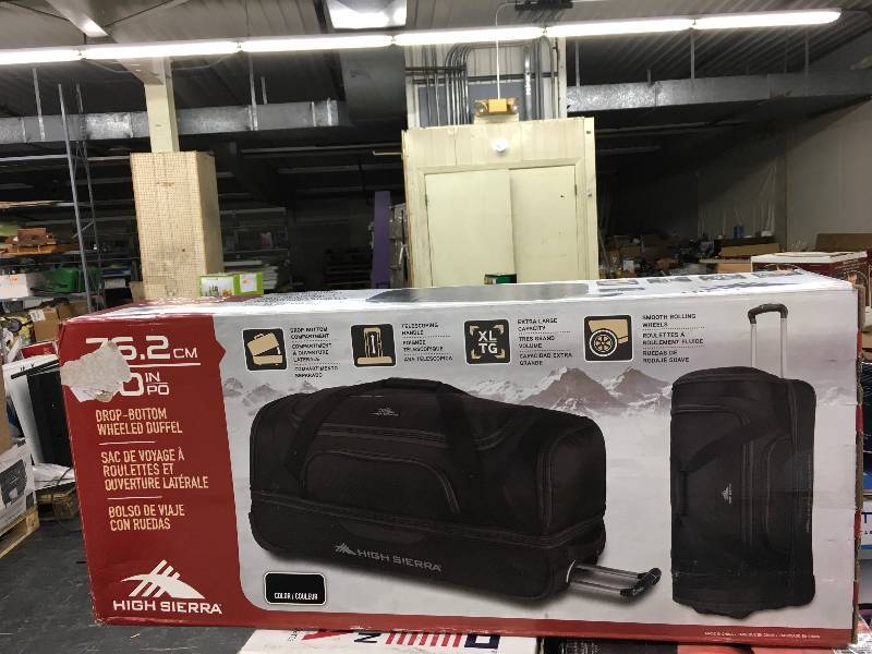 High Sierra 30 Roll Luggage, Retail $39.99