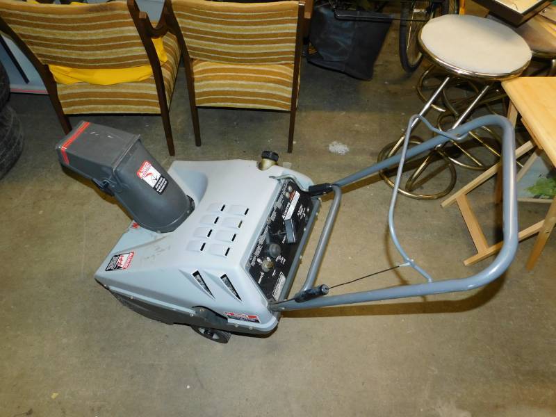 Sears Craftsman 5 HP (21 Inch) Snow Blower | Consignment Auction #130