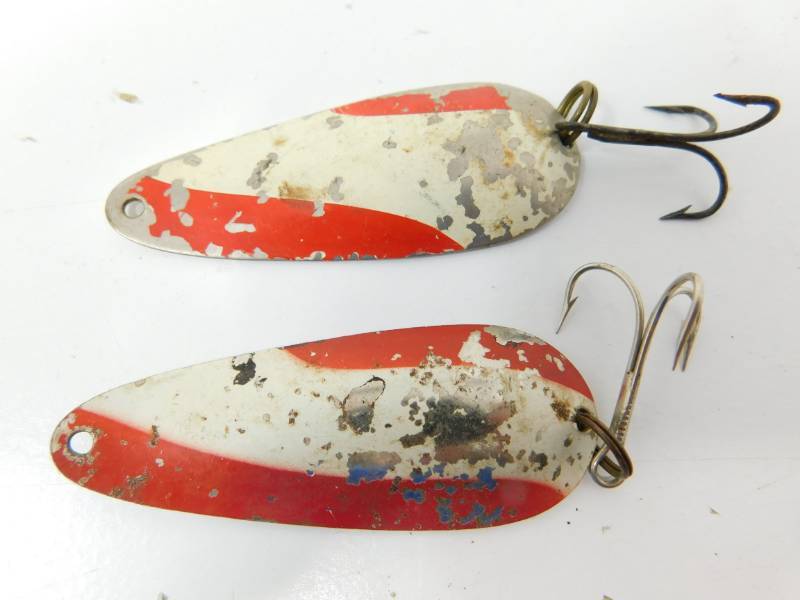 lot 61 image: Two Red & White Metal Vintage Fishing Lures
