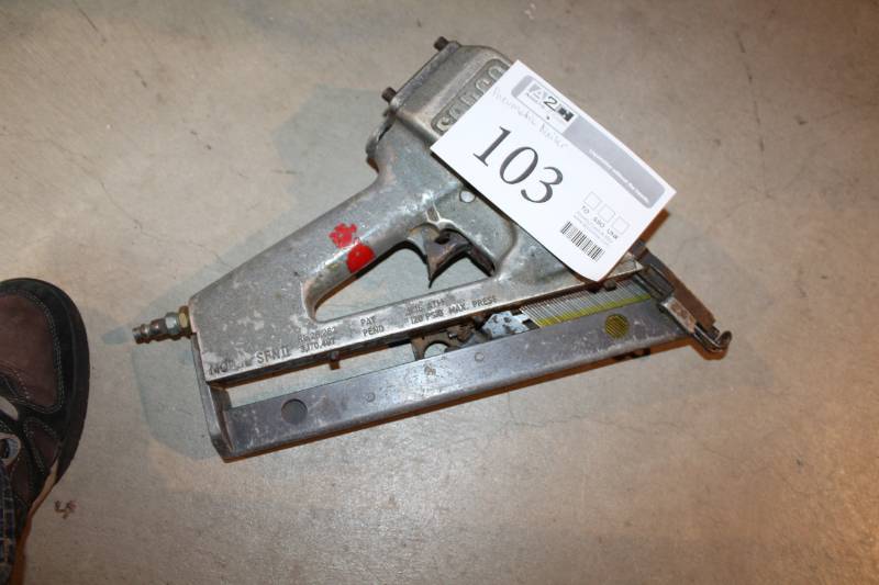 lot 103 image: Senco Pneumatic Nailer
