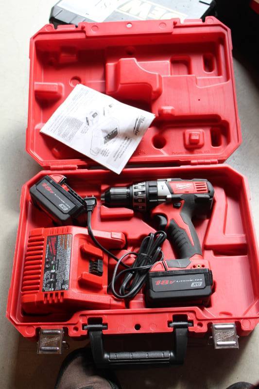 lot 82 image: Milwaukee Tools 18VDC Cordless 12in. Hammer Drill w Case, 2-Battery, Charger