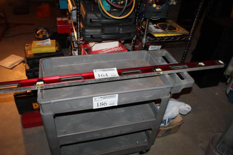 lot 164 image: 6ft. Aluminum Level