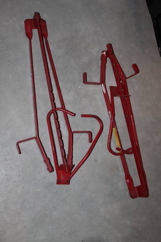 lot 175 image: Vintage Ladder Jacks