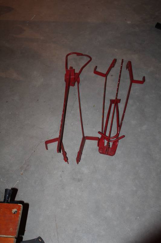 lot 176 image: Vintage Ladder Jacks
