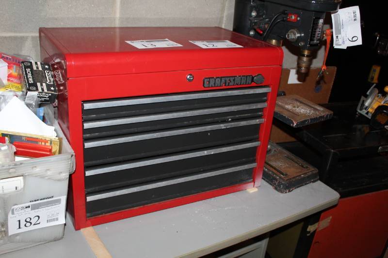 lot 12 image: Craftsman 5-Drawer Metal Tool Chest