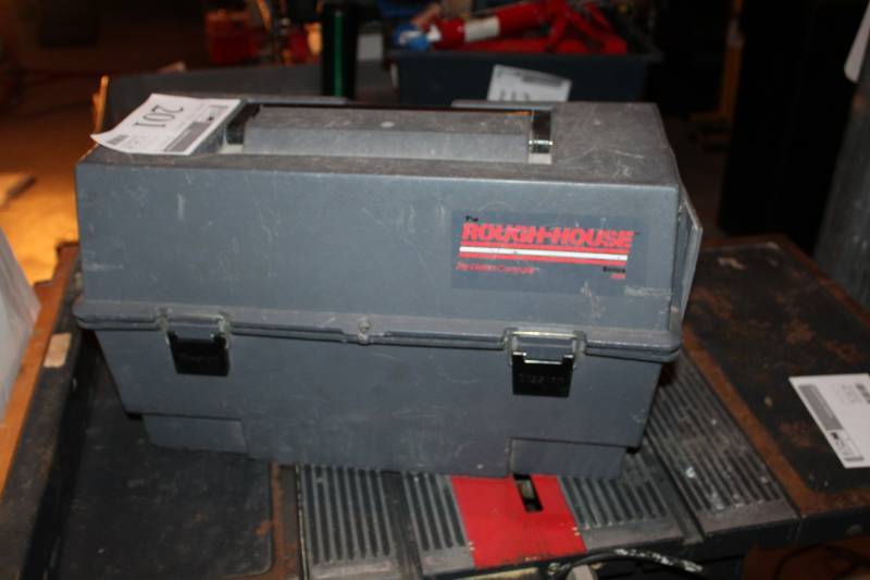 lot 201 image: Disston Rough House Series 2120 Tool Box