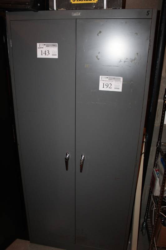 lot 192 image: 2-Door 4-Shelf Locking Metal Storage Cabinet w Key
